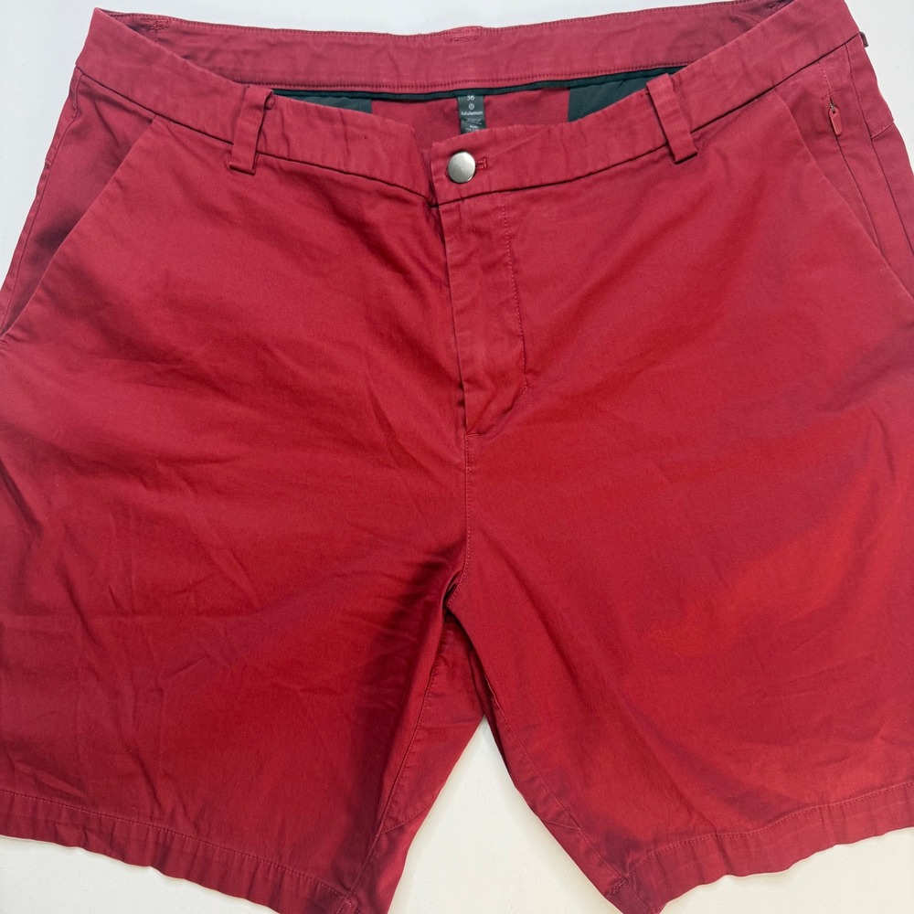 Lululemon Commission Shorts Mens 36 Red Chino Stretch Golf Performance 8" Inseam